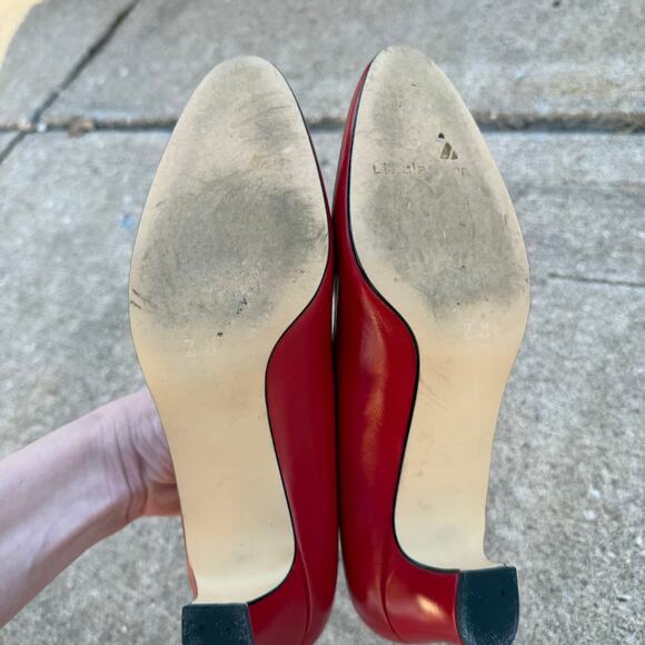 Liz Claiborne Red Leather Low Heel Pumps - Size 7.5 - Picture 7 of 7